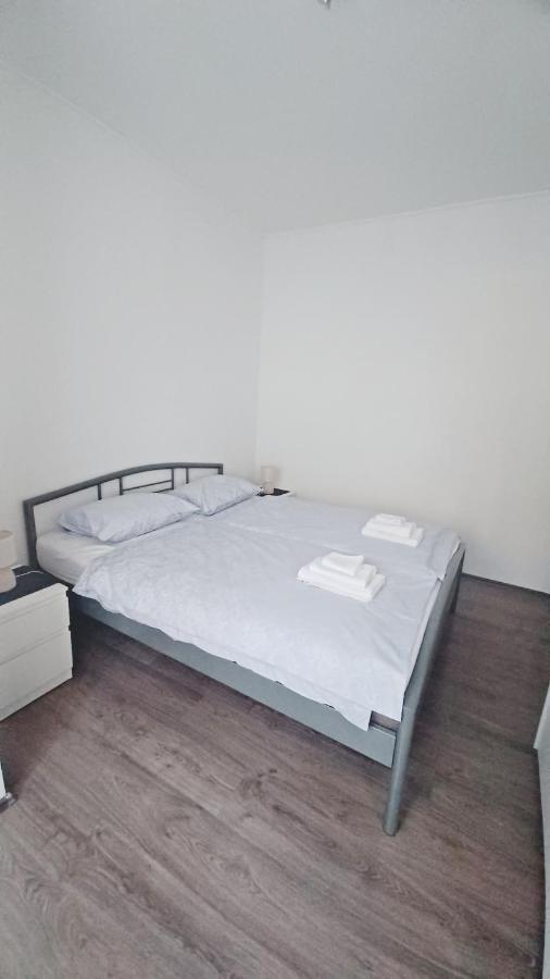 Apartman Dora Apartment Pula Bagian luar foto
