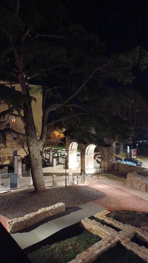 Apartman Dora Apartment Pula Bagian luar foto